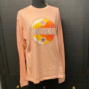Salt Creek Milwaukee Graphic Tee | Peach Long Sleeve Retro City Shirt | Size L